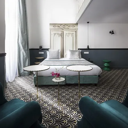 Malte - Astotel Hotel Paris