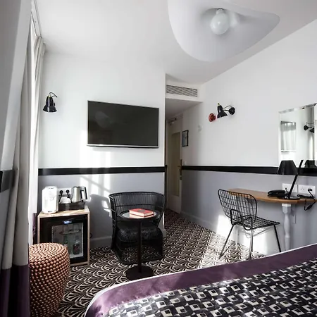 Malte - Astotel Hotel Paris