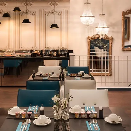 Malte - Astotel Hotel París